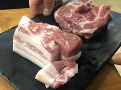 -肉甲韩国木炭烤肉(新壹街1店)