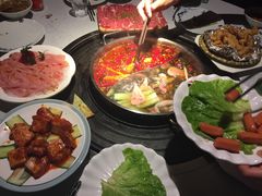 -二荆条·蜀鲜汇城市森林火锅