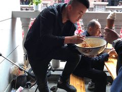 -陈仓老街美食天地