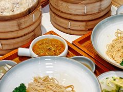 -馋三尺蟹粉小笼(人民广场店)