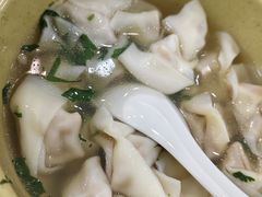 -周震馄饨