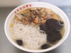 -文山荷鲜居(翠湖店)