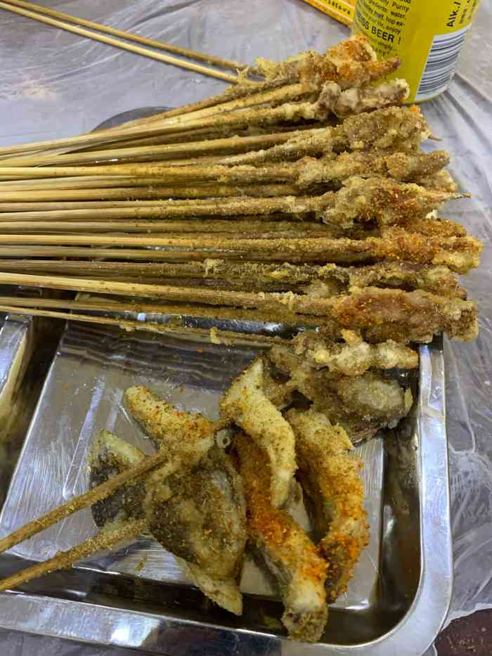 买记烧烤-"一直以为回到家必吃的地方,但这次带朋友体.