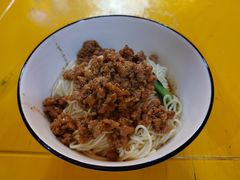 -砖头卤味