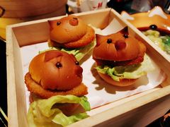 -海航大厦万豪酒店彩海轩中餐厅(霄云路店)