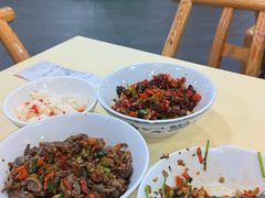 -笨罗卜浏阳菜馆(太平街店)