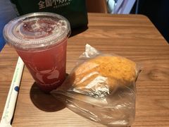 -瑞幸咖啡(上梅林地铁站店)