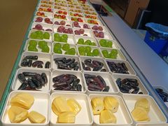 -涨巢·潮玩水疗局