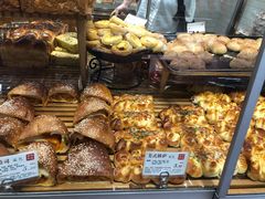 -苹果花园(南泉路店)