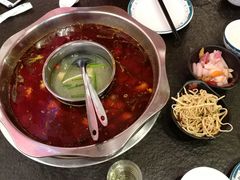 -重庆烧鸡公火锅(簋街店)