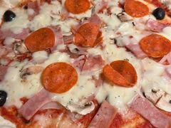 -JINNS锦时 steak&pizza(浸信会礼拜堂旧址店)