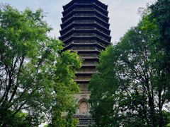 -玲珑塔公园