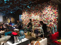 -领鲜活海鲜榴莲自助火锅(东门店)