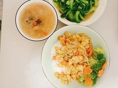 -鲸励母婴月嫂(望京店)