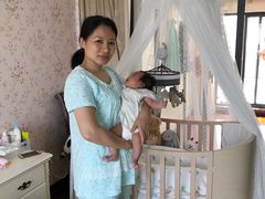 -爱的果实月嫂育婴师(世纪东方店)