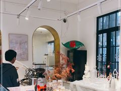 -Fridi Patisserie Cafe