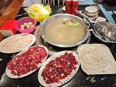 -官塘兄弟·潮汕牛肉店(官塘总店)