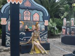 -七彩云南欢乐世界