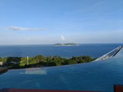 -瑰丽酒店·海吧·天际下午茶·现场DJ·天台酒吧