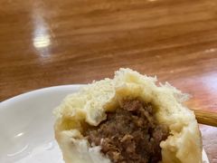 -胡成记口蘑龙眼包子(盐道街店)