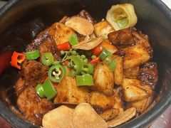 -小厨娘绣中淮扬(总统府大行宫店)
