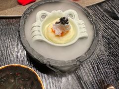 -蟹犇前•帝王蟹雪蟹(陆家嘴店)