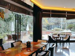 -岷山饭店-芝芝自助餐厅