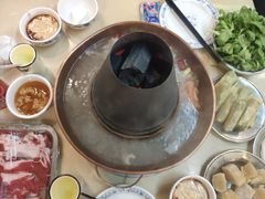 -月圆火锅(宁海东路二店)