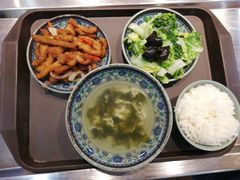 -荣华基·现炒快餐(肇嘉浜路店)