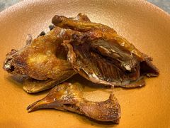 玻璃脆皮乳鸽-闫府私房菜·百年鲁菜(恒隆店)