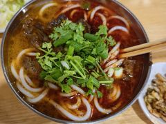 -张家羊肉汤粉小吃店