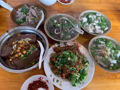 -周记翘脚牛肉