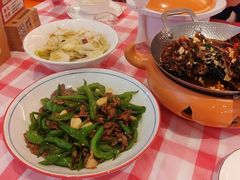 -韵味湘肴·小炒黄牛肉(五一广场美食地标店)