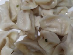 -梦航彩虹之约自助餐厅(华府天地店)