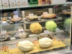 面包甜点陈列柜-猫王榴莲世家(三里屯SOHO商场店)