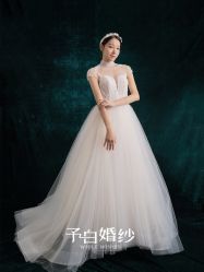 点击看大图 -予白婚纱礼服馆