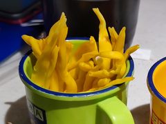 -钢管厂五区小郡肝串串香火锅(人民广场店)