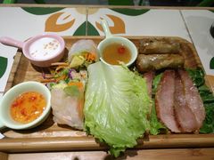 -越弥越南传统美食馆