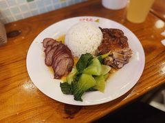 烧鸭瘦叉双拼饭-澳门陈光记烧味饭店(南京德基广场店)