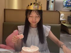 -海底捞火锅(卓为城生日主题店)
