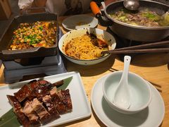 -全牛匠·乐山跷脚牛肉(新中关店)