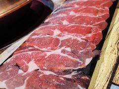 -虾弄弄海派小龙虾·牛羊蝎子火锅