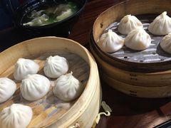 鲜肉汤包-赤酱红油(家乐福店)