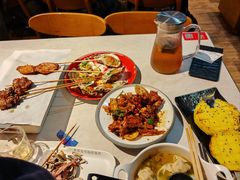 -华府九号海鲜烧烤大排档(龙域店)
