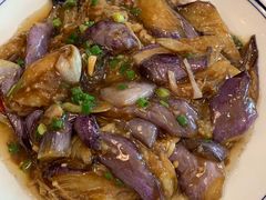 油焖茄子-乌镇那一年小院主题餐厅(甘泉西路店)