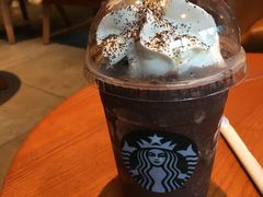 幕黑摩卡-星巴克(广州淘金路店)