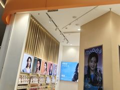 -moody彩瞳(环宇城店)