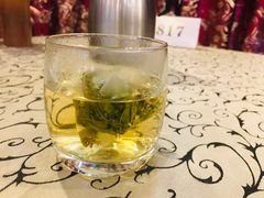 龙井茶-一江春水·杭帮臻宴