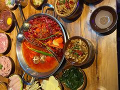 -老街·稳拈老火锅(海椒市店)