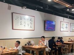 大堂-老白家面馆(测绘东路总店)
